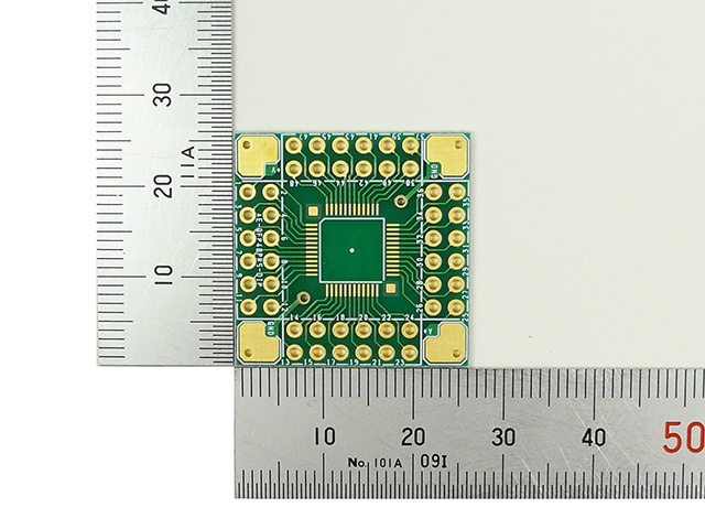0.5mmピッチQFP48ピン変換基板