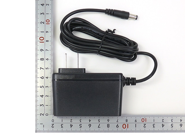 スイッチングACアダプター 12V2A M120200-A010JP: 電源・トランス 秋月