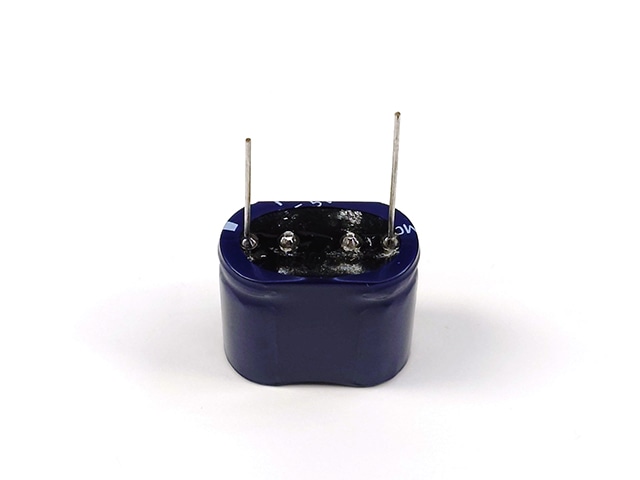 電気二重層コンデンサー 10F5.5V SE: 受動部品 秋月電子通商-電子部品