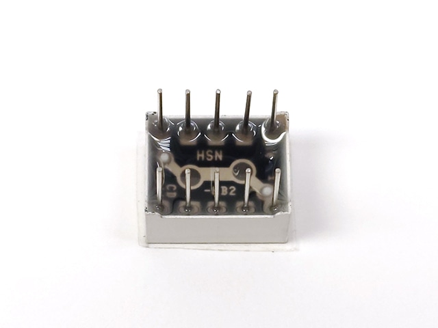赤色7セグメントLED表示器 アノードコモン OSL10393-IR: オプト