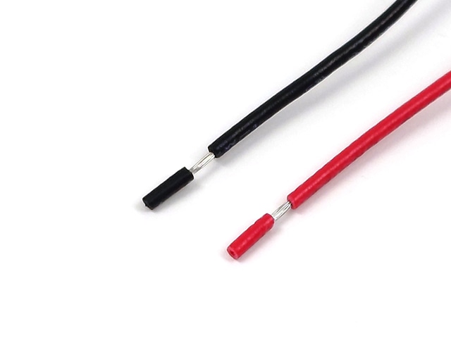 TAIYO／MUTANG・mach1。赤／黒ツートン。【電池を入れても無作動】。 太陽電池モジュール 1.2W SY-M1.2W: 電源・トランス 秋月電子通商-電子