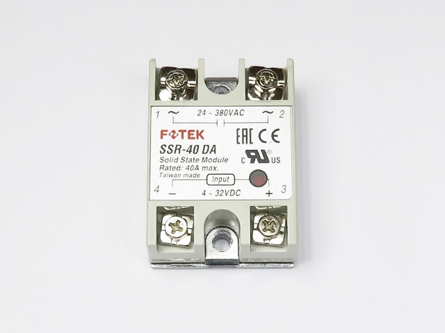 大容量ソリッドステートリレー(SSR)24V~380VAC 40A: 制御部品・駆動