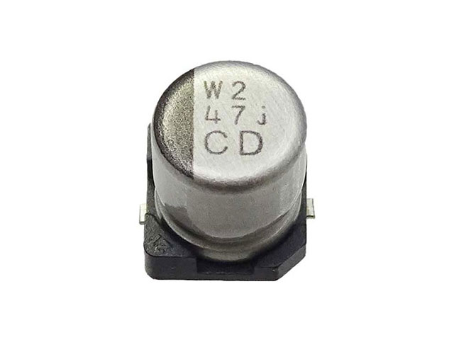 チップアルミ電解コンデンサー 47μF6.3V105℃ ニチコンCD